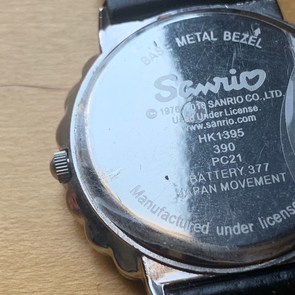 Brand new Hello Kitty Sanrio Watch - Picture 3 of 3